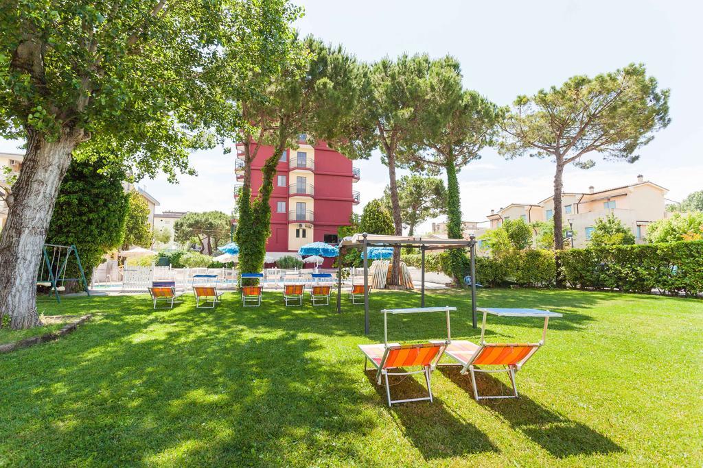 Hotel Frank Lido di Jesolo Exterior photo