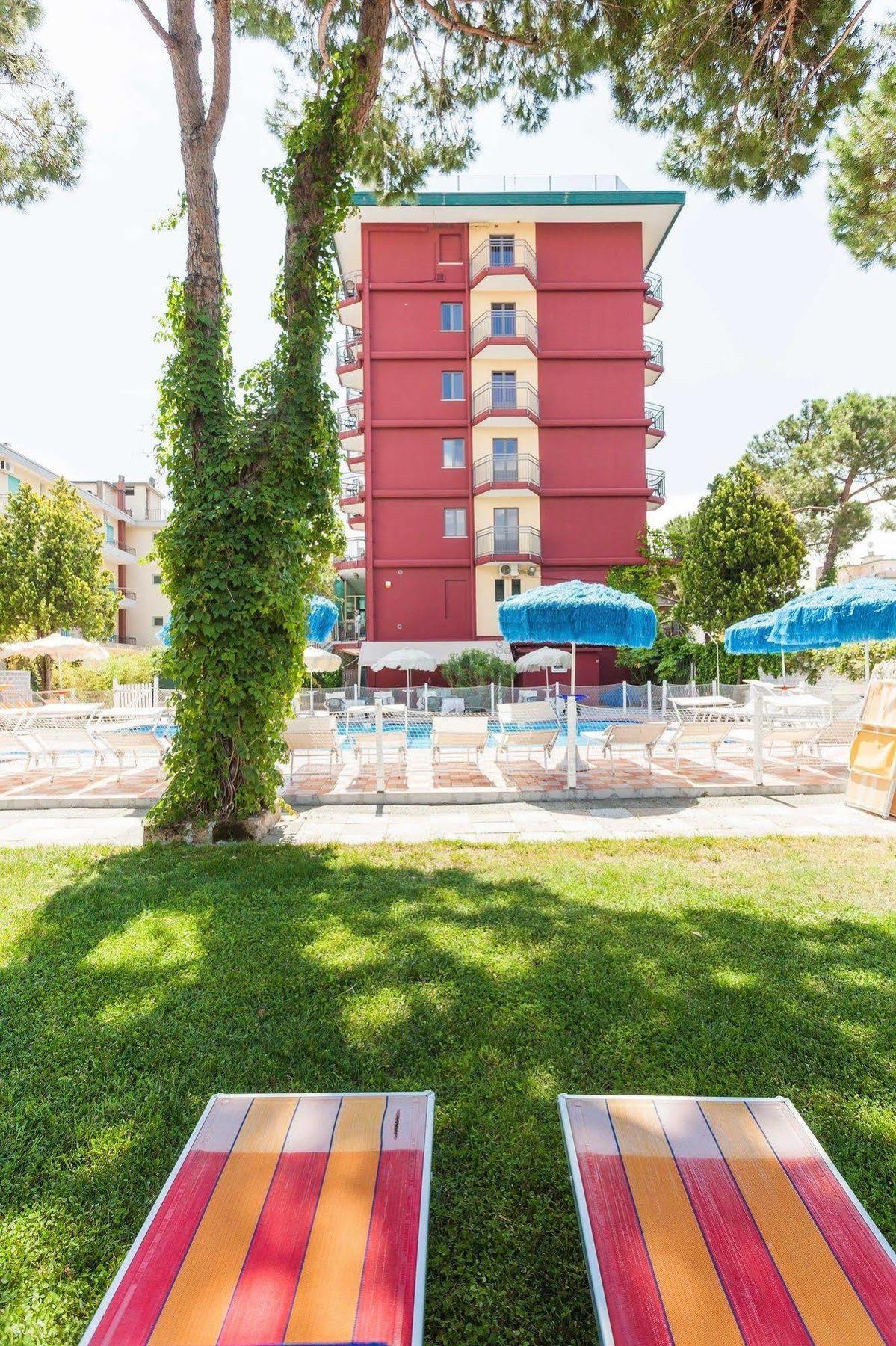 Hotel Frank Lido di Jesolo Exterior photo